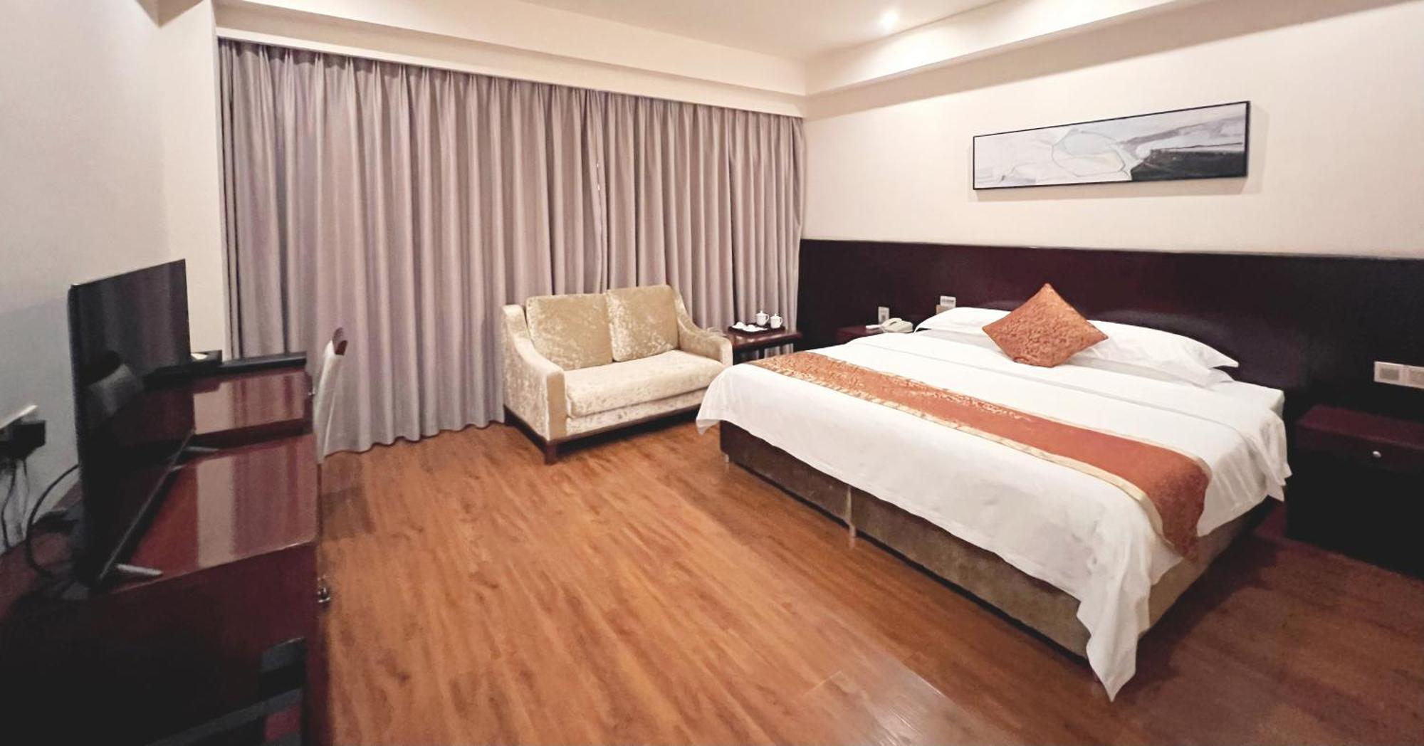 Chengdu Joyhub Cheer Hotel Shuangliu Exteriör bild